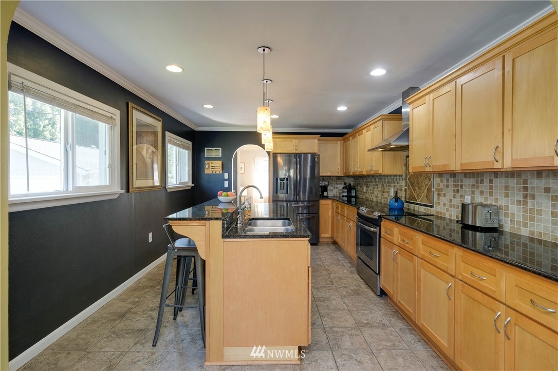 14113 Madrona Road Southwest Port Orchard, WA 98367 - Photo 16 of 40 Gallery Image 16