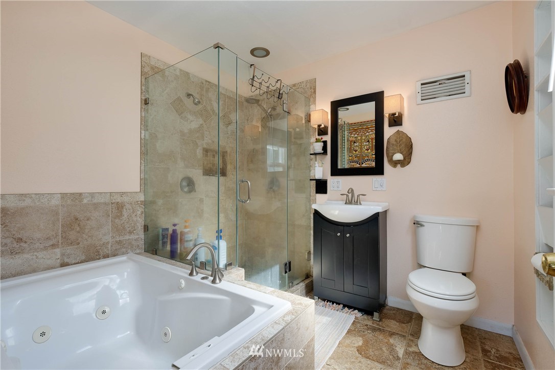 14113 Madrona Road Southwest Port Orchard, WA 98367 - Photo 23 of 40 Gallery Image 23