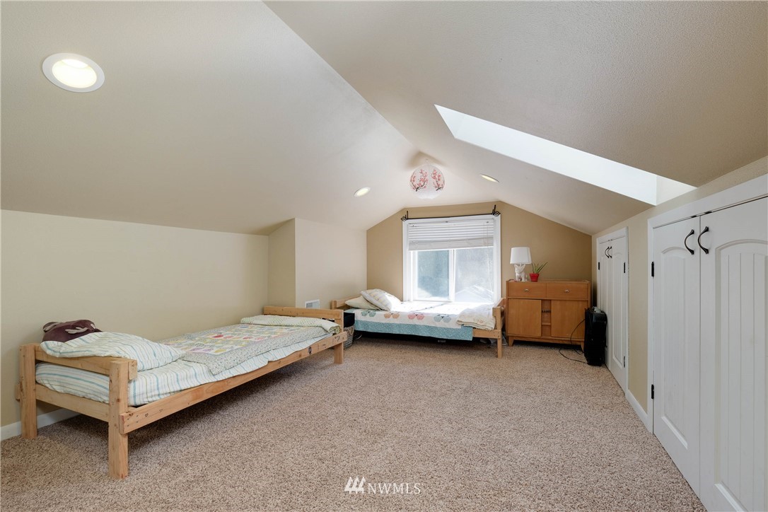 14113 Madrona Road Southwest Port Orchard, WA 98367 - Photo 29 of 40 Gallery Image 29