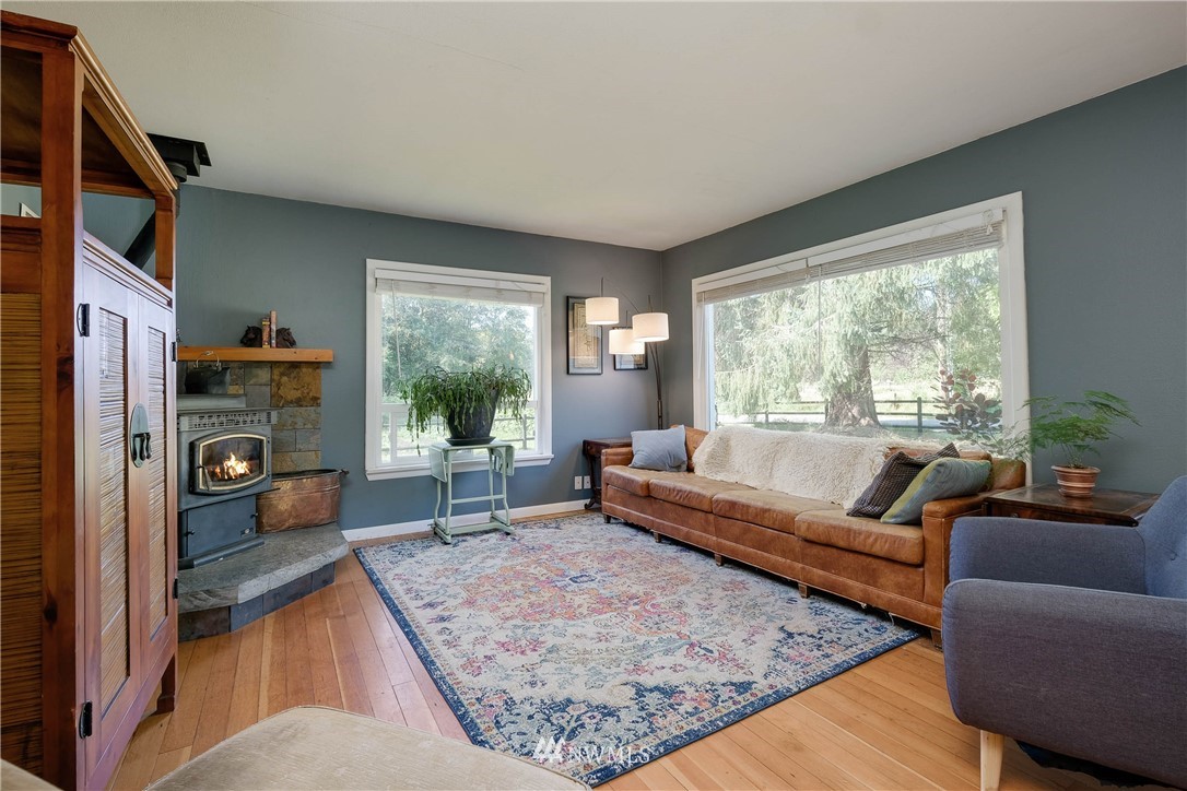 14113 Madrona Road Southwest Port Orchard, WA 98367 - Photo 10 of 40 Gallery Image 10
