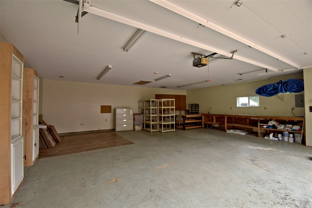5456 Crumpler Road Memphis, TN 38141 - Photo 22 of 25 This photos shows the inside of the Garage/Workshop.