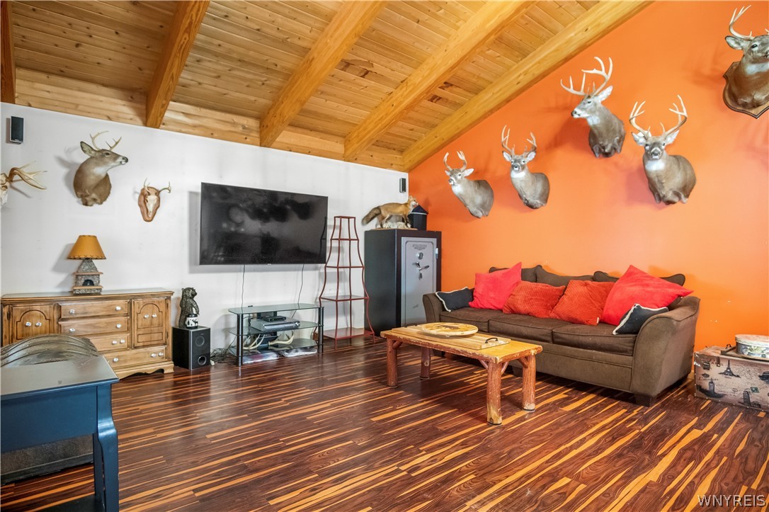 2995 Krueger Road Wheatfield, NY 14120 - Photo 11 of 49