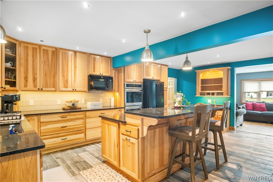 2995 Krueger Road Wheatfield, NY 14120 - Photo 27 of 49 KITCHEN