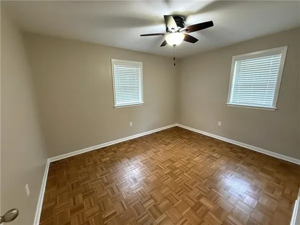 $299,900 | 42 Marie Drive, Gretna, LA 70053