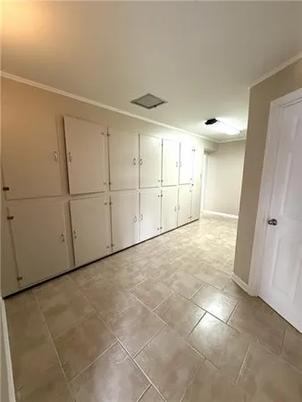 $299,900 | 42 Marie Drive, Gretna, LA 70053