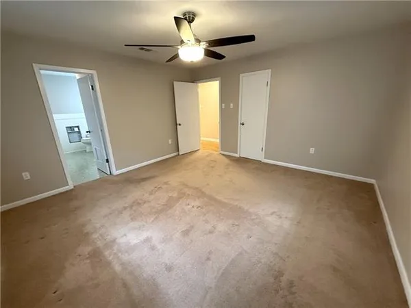 $299,900 | 42 Marie Drive, Gretna, LA 70053