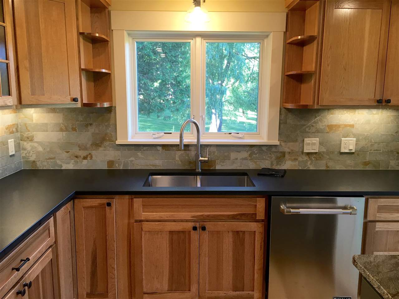102 Baird Road Stowe, VT 05672 - Photo 13 of 30 Gallery Image 13