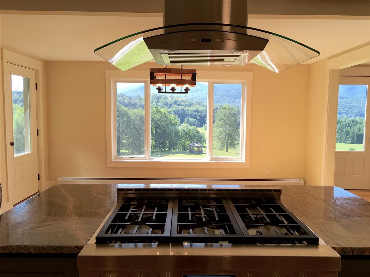 102 Baird Road Stowe, VT 05672 - Photo 10 of 30 Gallery Image 10