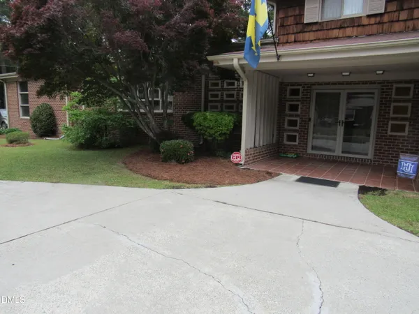 $515,000 | 12 Cedar Drive, Smithfield, NC 27577