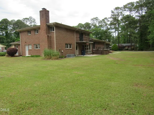 $515,000 | 12 Cedar Drive, Smithfield, NC 27577