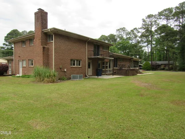 $515,000 | 12 Cedar Drive, Smithfield, NC 27577