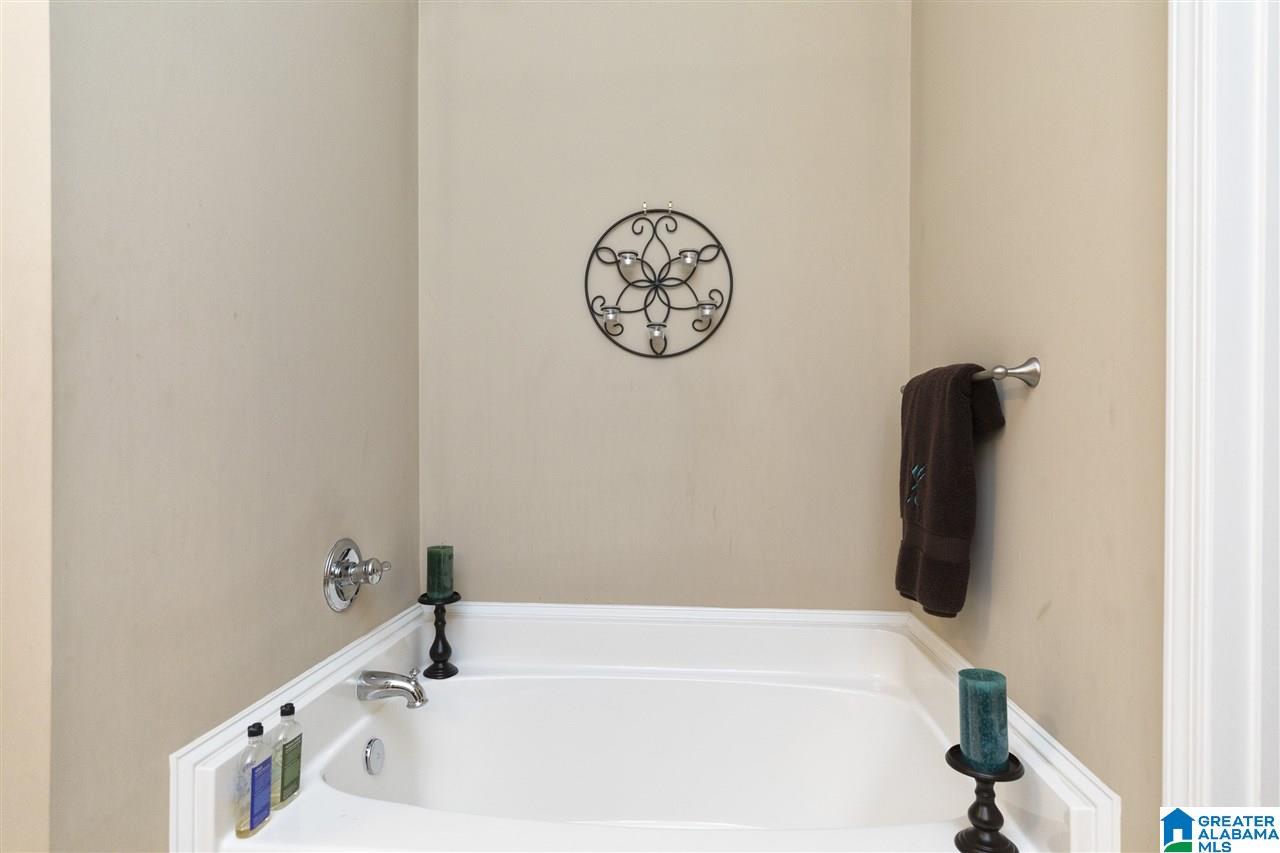 2474 Ridgemont Drive Birmingham, AL 35244 - Photo 12 of 17