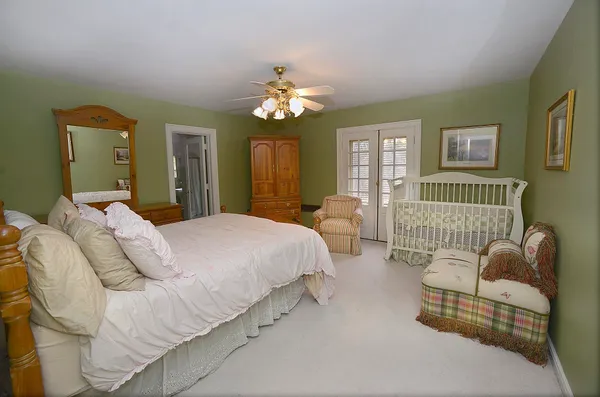 $700,000 | 2221 Twin Oak Road, Peru, IL 61354