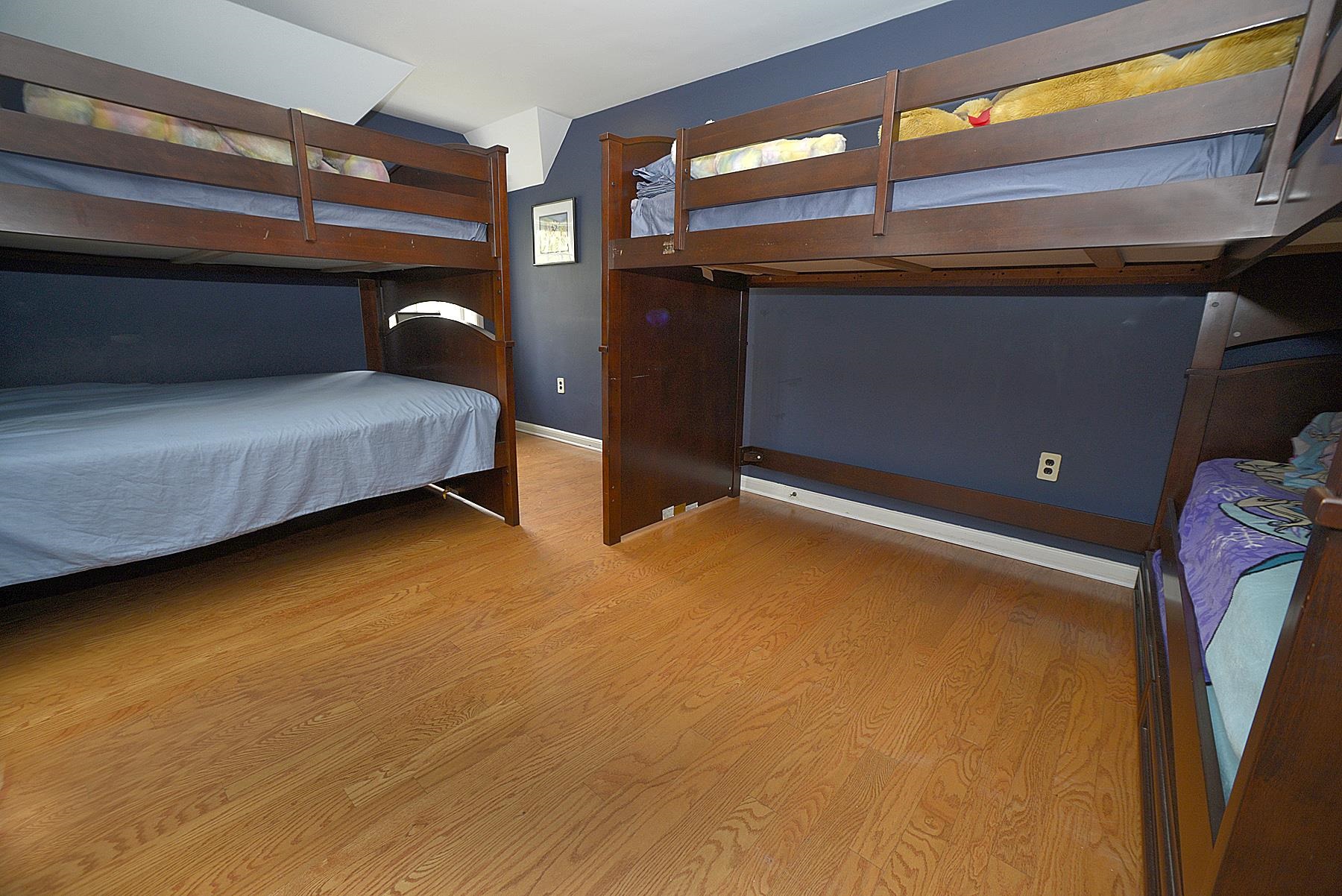 2221 Twin Oak Road Peru, IL 61354 - Photo 30 of 63 a bedroom with a bed and a window