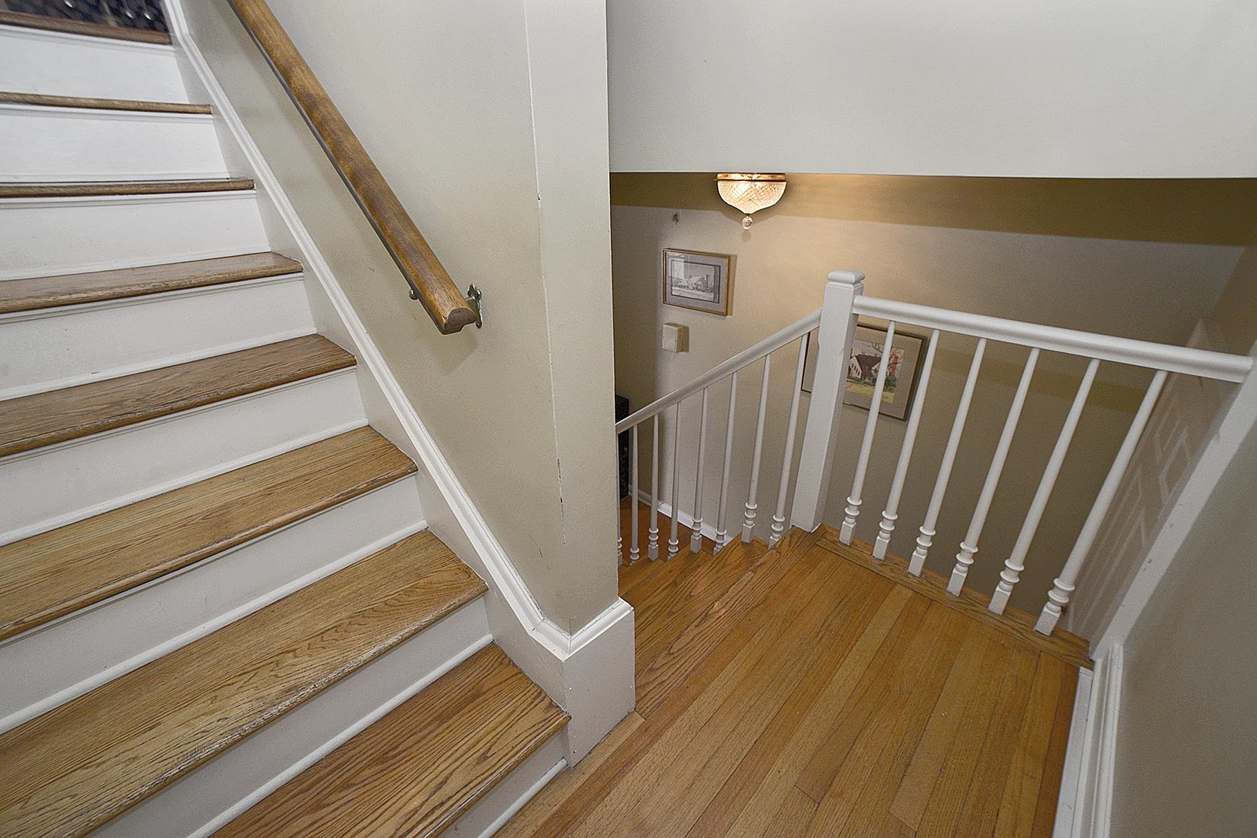 2221 Twin Oak Road Peru, IL 61354 - Photo 46 of 63 a view of entryway