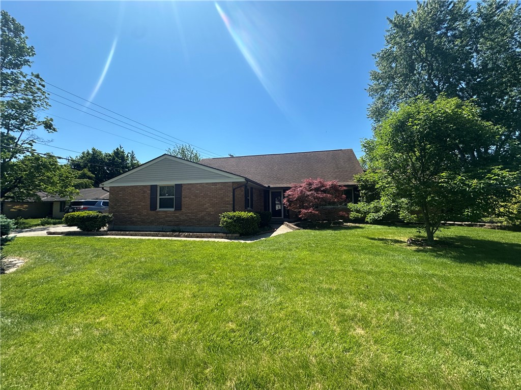 2312 East Whipp Road Dayton, OH 45440 - Photo 1 of 39