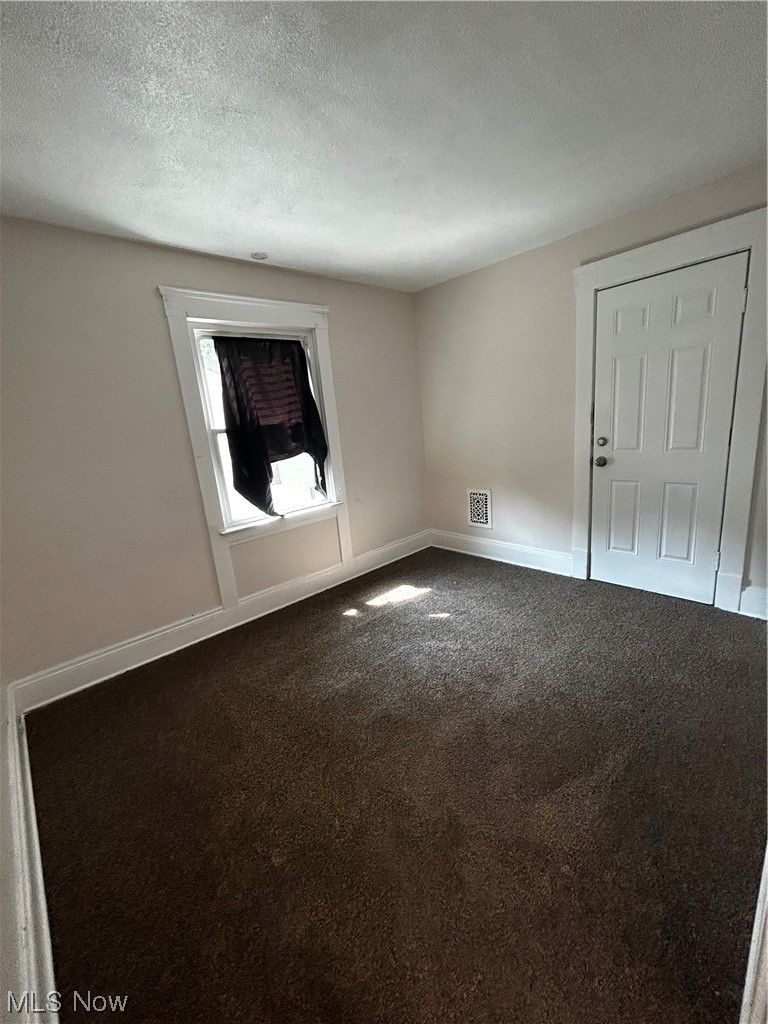 18307 Cornwall Road Cleveland, OH 44119 - Photo 16 of 19 Gallery Image 16