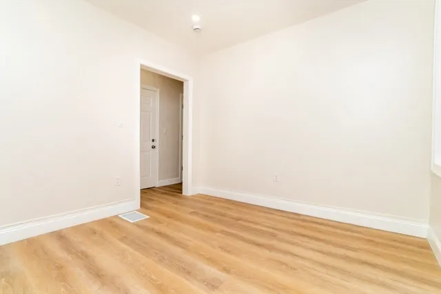 $3,000 | 331 Centre Street, Unit 2A, Boston, MA 02130