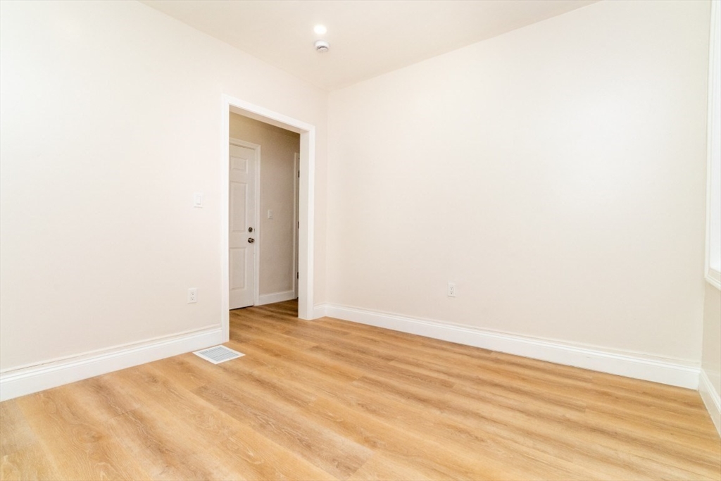 331 Centre Street, Unit 2A Boston, MA 02130 - Photo 11 of 31