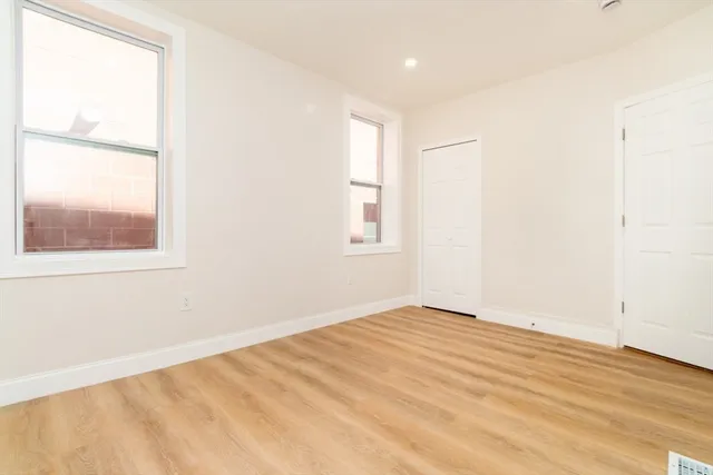 $3,000 | 331 Centre Street, Unit 2A, Boston, MA 02130