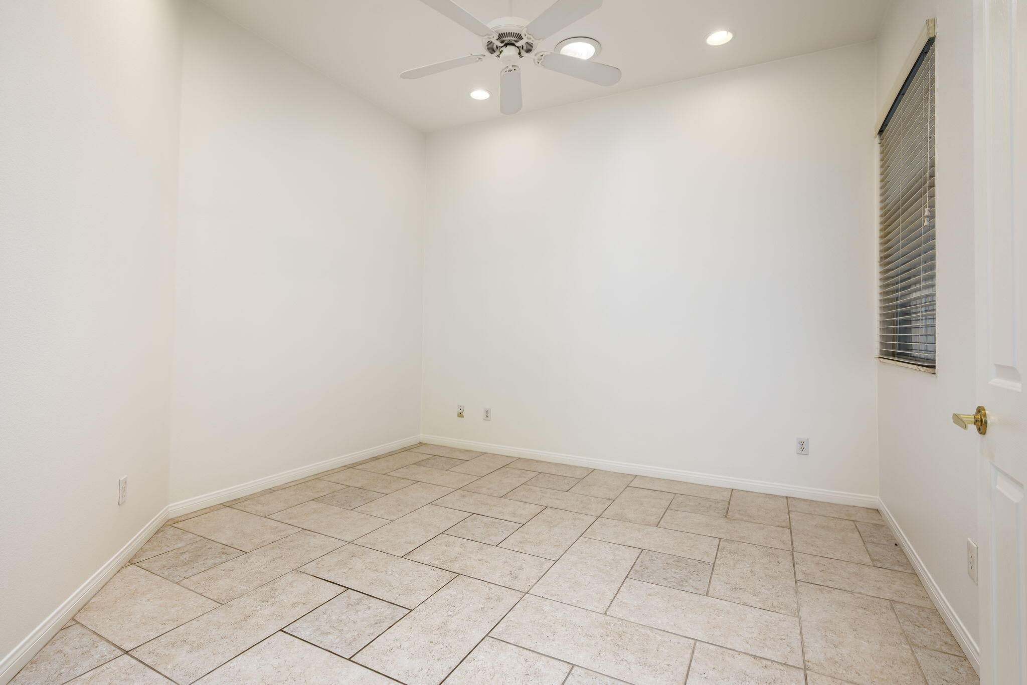 44528 Knightswood Road Indio, CA 92201 - Photo 30 of 46 a view of an empty room