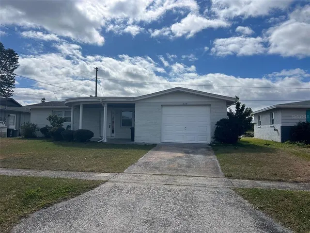 $1,750 | 5046 Victoria Lane, Holiday, FL 34690
