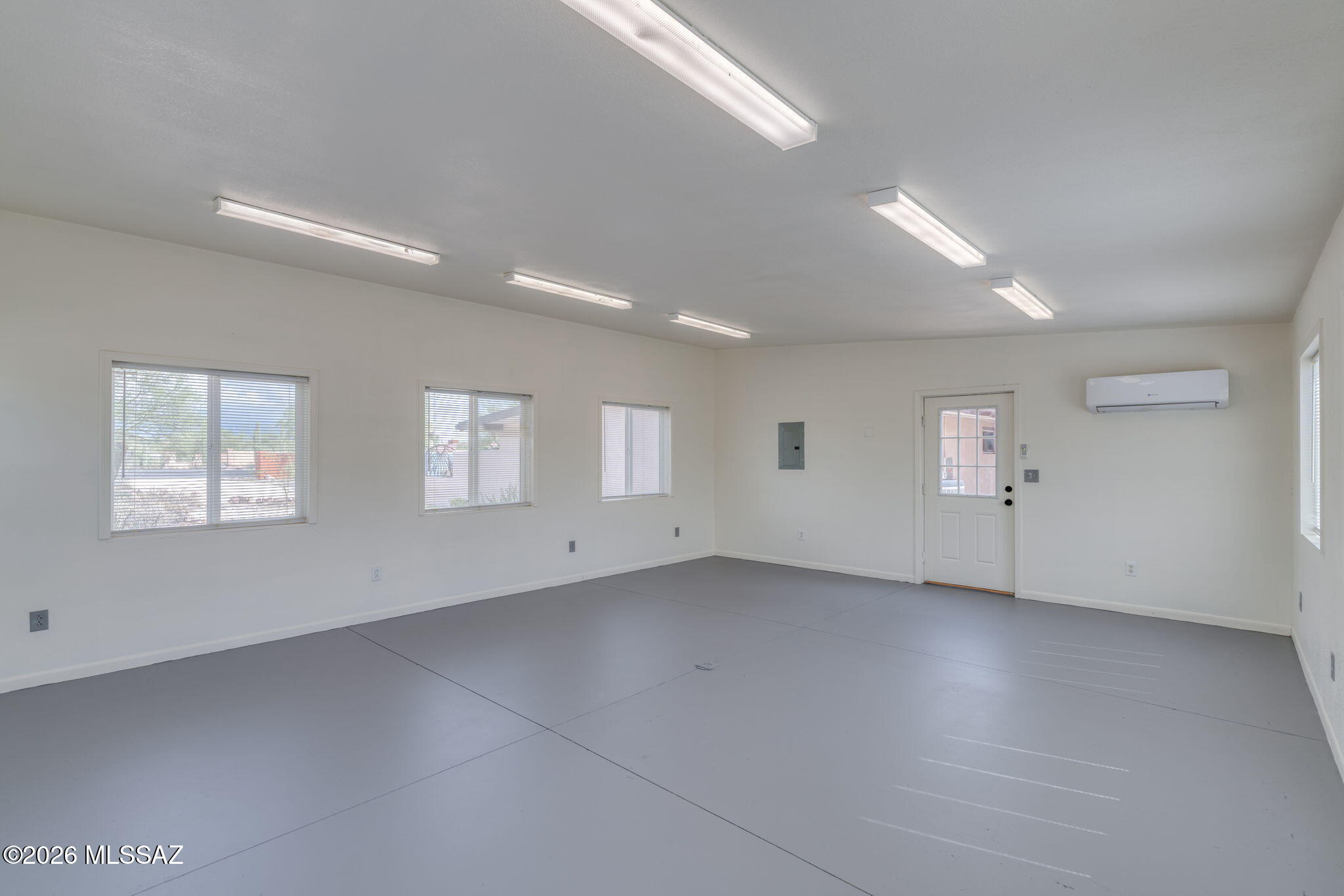 4425 North Pontatoc Road Tucson, AZ 85718 - Photo 46 of 47 Climate controlled 500 SF studio/ workshop/hobby room