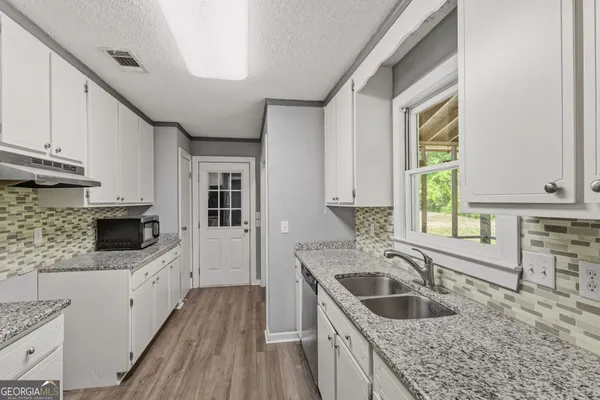 $255,000 | 121 Girl Scout Road, Lizella, GA 31052