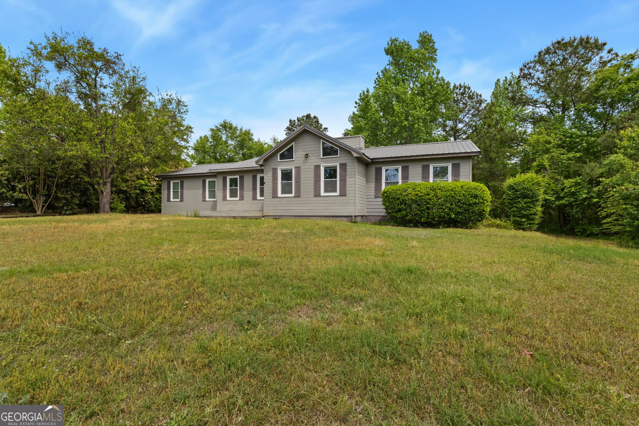 121 Girl Scout Road Lizella, GA 31052 - Photo 2 of 36