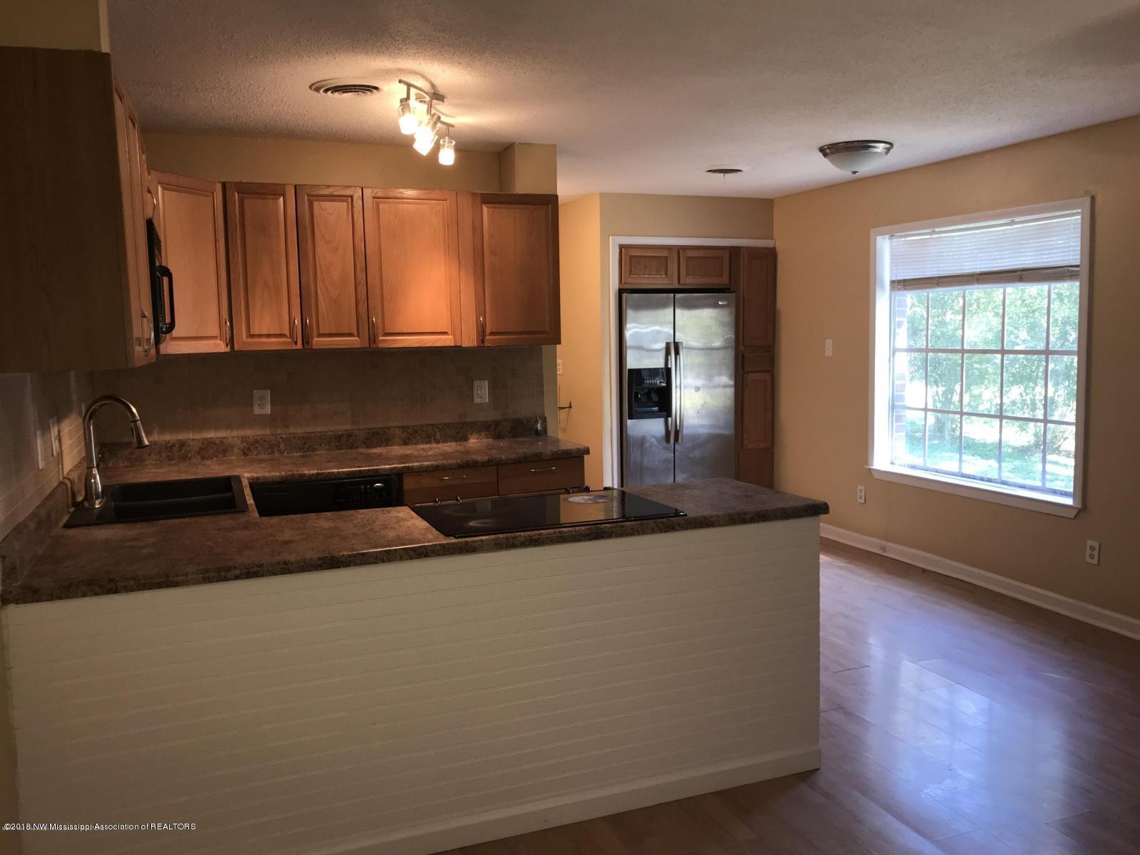 6580 Forestgate Road Horn Lake, MS 38637 - Photo 9 of 14 20171107190916347918000000-o