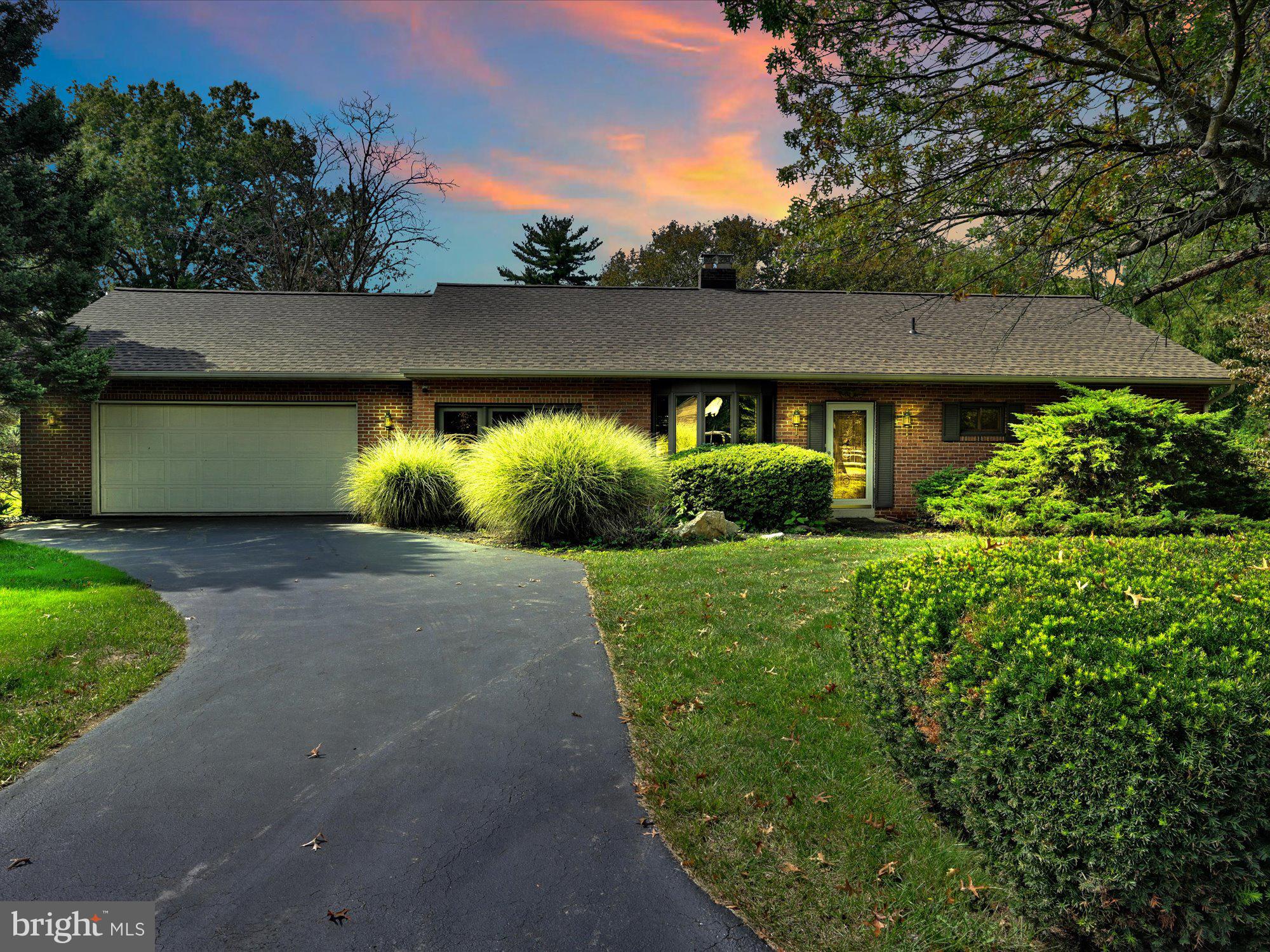 4 Gable Park Road Lancaster, PA 17603 - Photo 3 of 35 Gallery Image 3