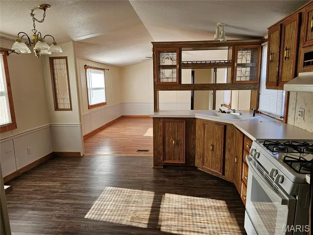 $74,900 | 702 East Feifer Street, Sparta, IL 62286