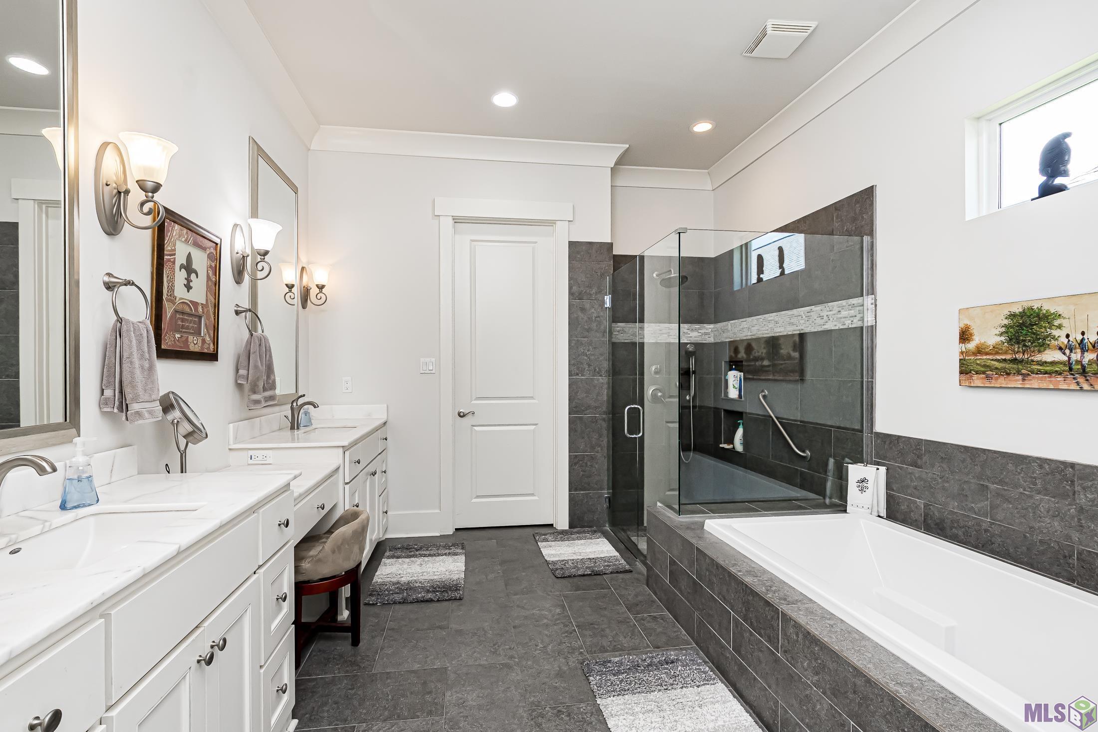 6324 Muir Street Baton Rouge, LA 70817 - Photo 12 of 22 Master Bath