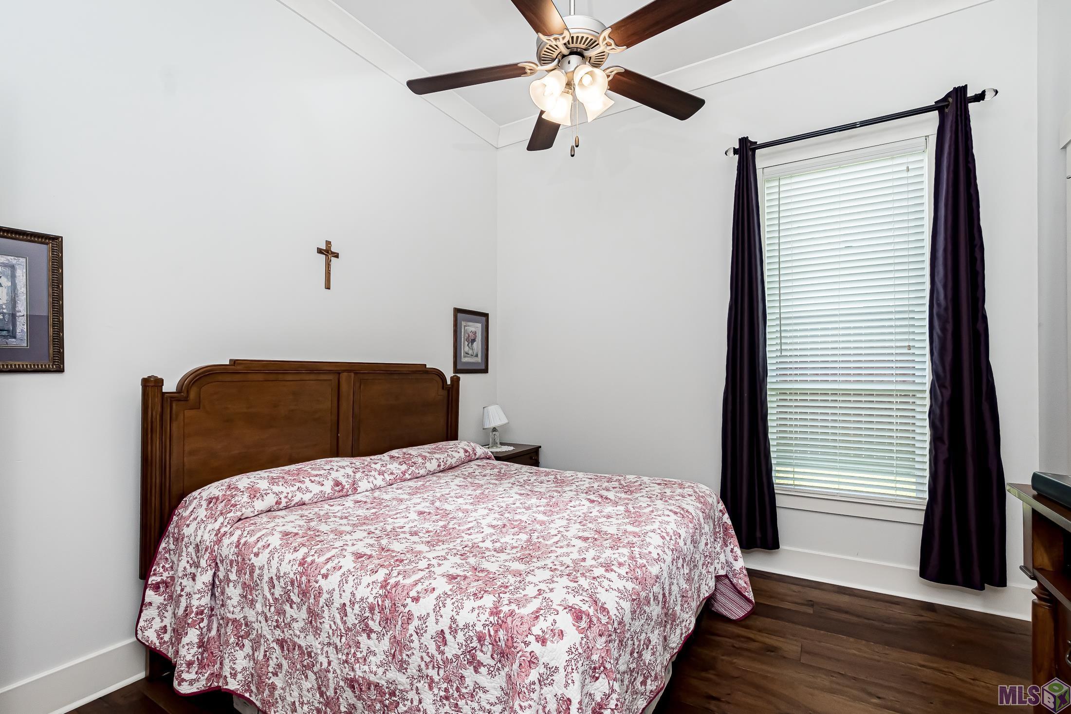 6324 Muir Street Baton Rouge, LA 70817 - Photo 13 of 22 Guest Room