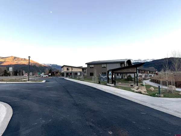 $1,128 | 205 Jasper Lane, Unit 102, Ridgway, CO 81432