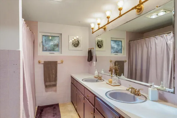 $379,000 | 30684 Crag View Drive, Dunsmuir, CA 96025