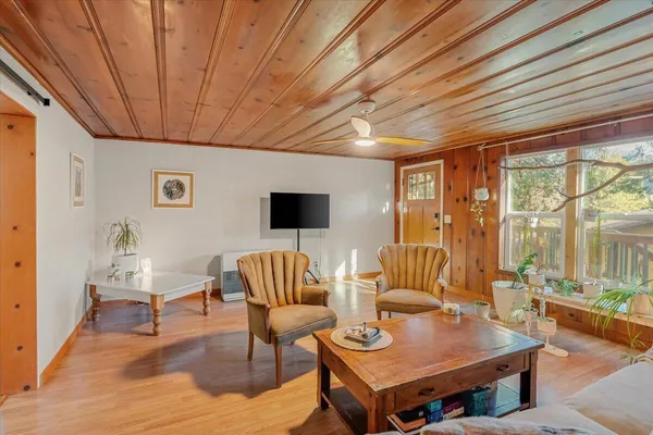$379,000 | 30684 Crag View Drive, Dunsmuir, CA 96025