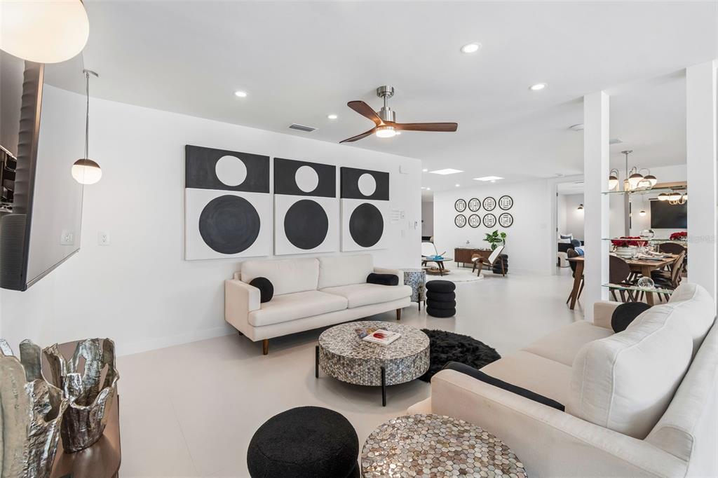 7647 Sanderling Road Sarasota, FL 34242 - Photo 45 of 70