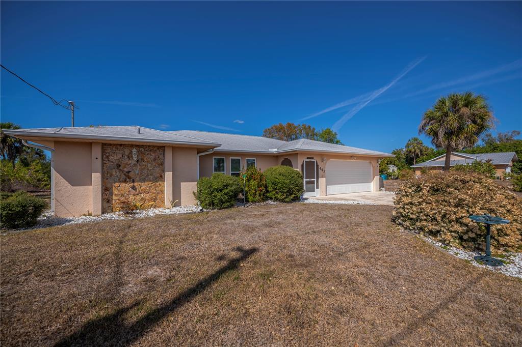 443 Fairmont Terrace Port Charlotte, FL 33954 - Photo 4 of 77