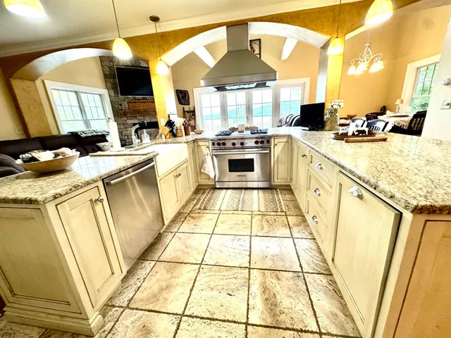 $799,000 | 19 Backiel Drive, Stewartstown, NH 03576