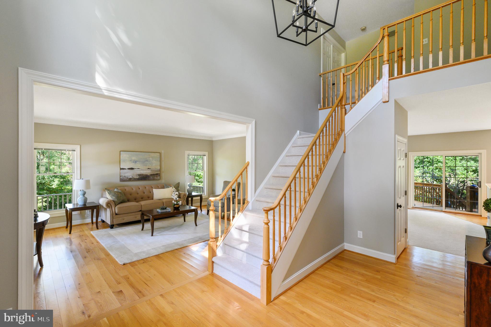 102 Eden Road Landenberg, PA 19350 - Photo 6 of 38 Main Level - Foyer