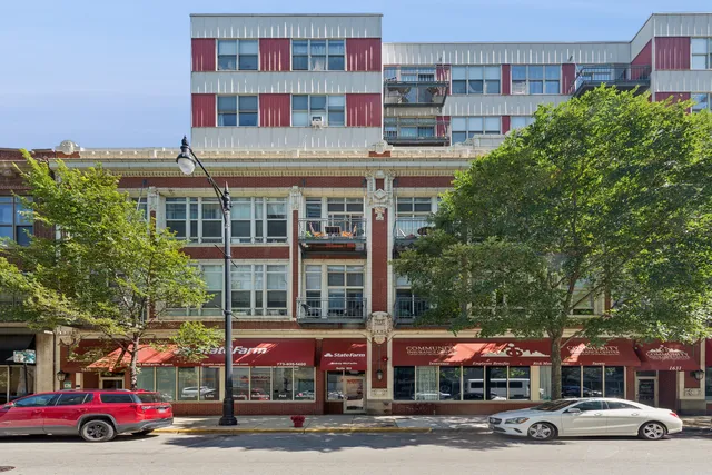 $485,500 | 1631 South Michigan Avenue, Unit 410, Chicago, IL 60616