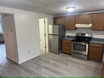 95 Court Street Bath, ME 04530 - Photo 11 of 26 Side view of kitchen