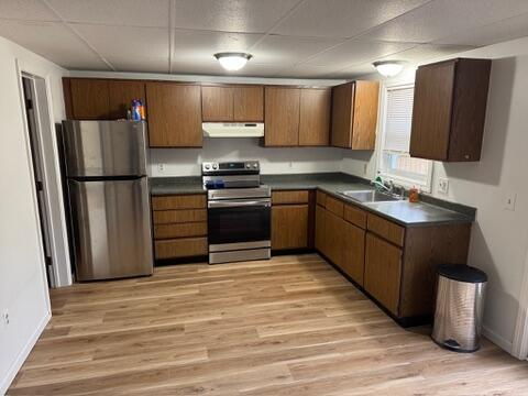 95 Court Street Bath, ME 04530 - Photo 12 of 26 Kitchen