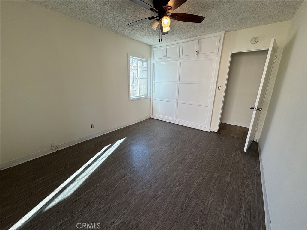 19427 Hart Street Reseda, CA 91335 - Photo 19 of 25