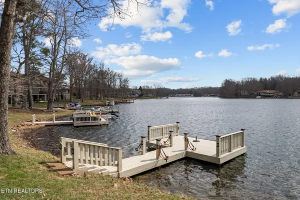 $257,500 | 112 Lakeshore Circle, Unit 111, Crossville, TN 38558