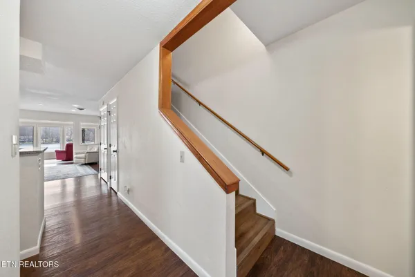 $257,500 | 112 Lakeshore Circle, Unit 111, Crossville, TN 38558