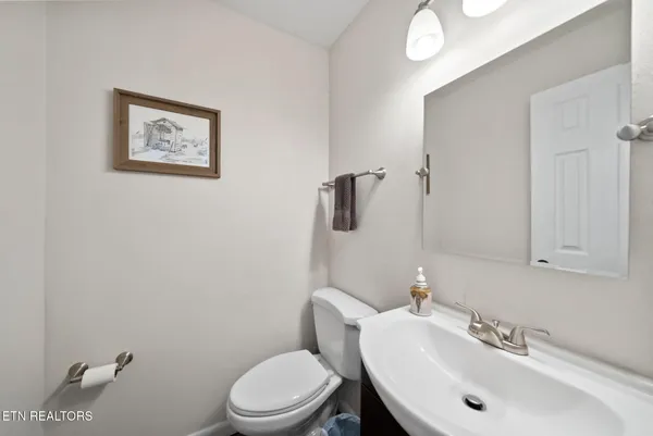 $257,500 | 112 Lakeshore Circle, Unit 111, Crossville, TN 38558