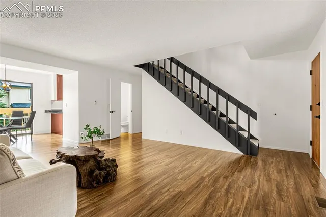 $300,000 | 2107 Mt Washington Avenue, Colorado Springs, CO 80906