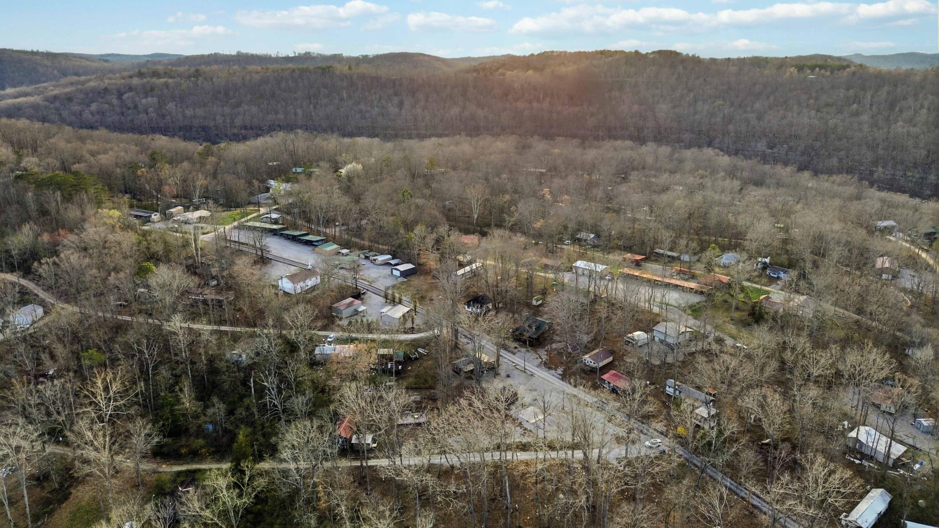 1994 Jasper Bend Road Burnside, KY 42519 - Photo 36 of 40 040